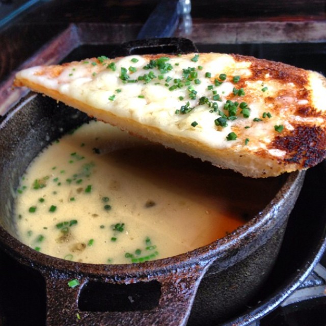 Onion & Cheese Soup With Toast from ARC Restaurant on #foodmento http://foodmento.com/dish/13565