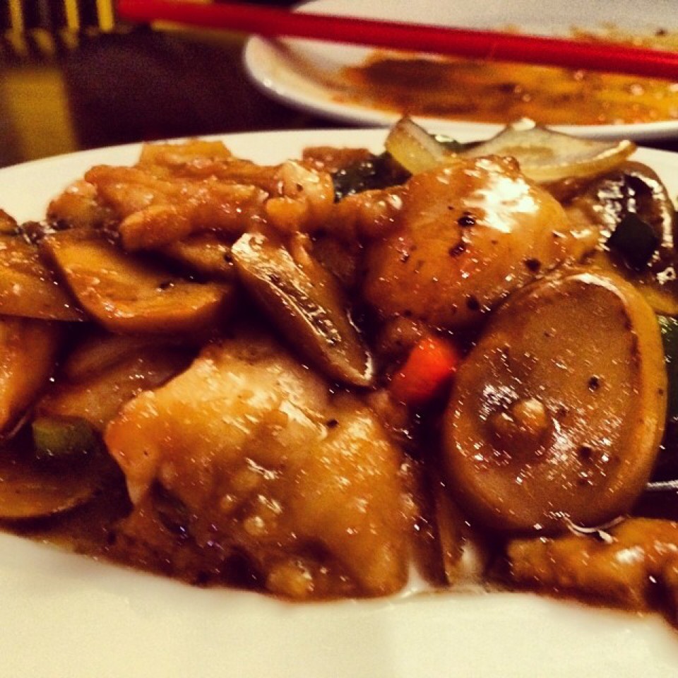 Black Bean Fish at Han Dynasty on #foodmento http://foodmento.com/place/2909