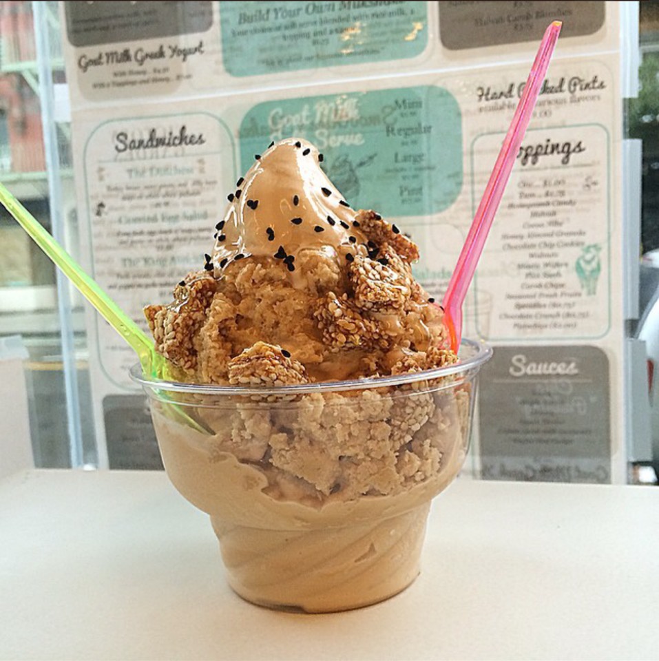 Sesame Mucho Ice Cream Sundae from Victory Garden on #foodmento http://foodmento.com/dish/20363