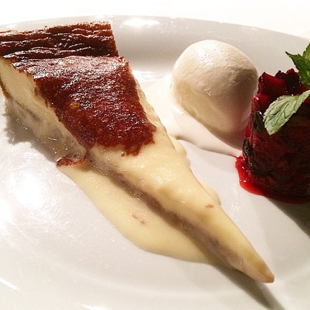 Cheesecake from Zuberoa on #foodmento http://foodmento.com/dish/13746