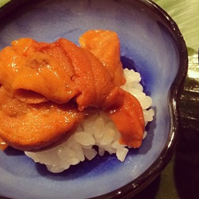 Hokkaido Uni (Sea Urchin) from Sushi Dojo NYC on #foodmento http://foodmento.com/dish/16650