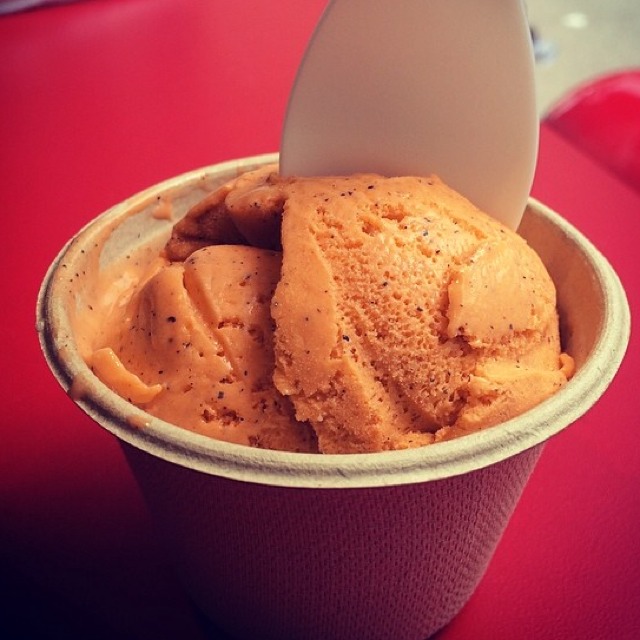 Thai Ice Tea Ice Cream from OddFellows Ice Cream (CLOSED) on #foodmento http://foodmento.com/dish/14699
