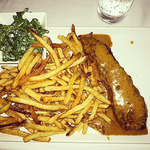 Steak Au Poivre from Raoul's Restaurant on #foodmento http://foodmento.com/dish/14545