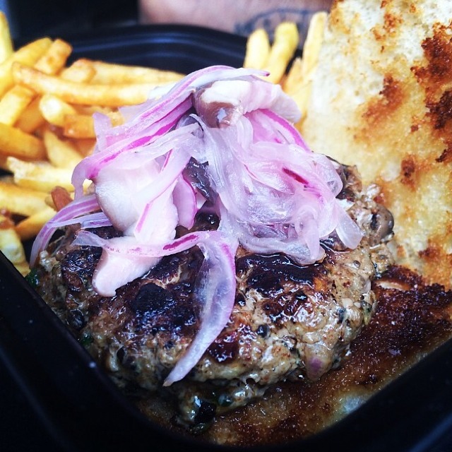 Graffiti Burger With Mushrooms & Garlic Fries @ Graffiti from Broadway Bites by Urbanspace (SEASONAL) on #foodmento http://foodmento.com/dish/14687