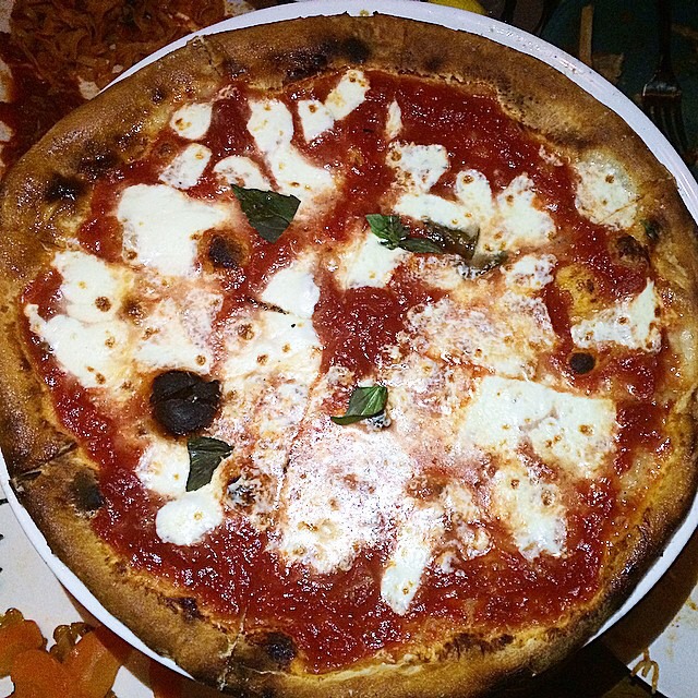 Classico - Wood Fired Pizza‎ from Petaluma on #foodmento http://foodmento.com/dish/16394