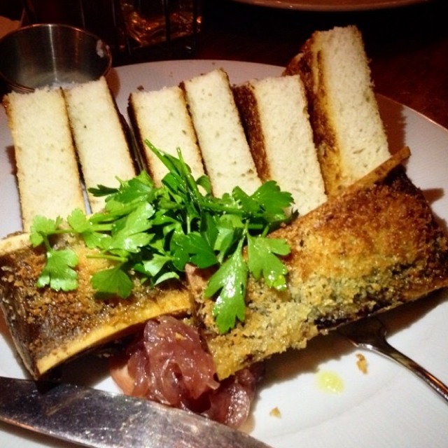 Bone Marrow With Red Onion Jam & Texas Toast from The Brooklyn Star (CLOSED) on #foodmento http://foodmento.com/dish/14246