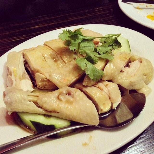 Hainanese Chicken from New Malaysia on #foodmento http://foodmento.com/dish/16865