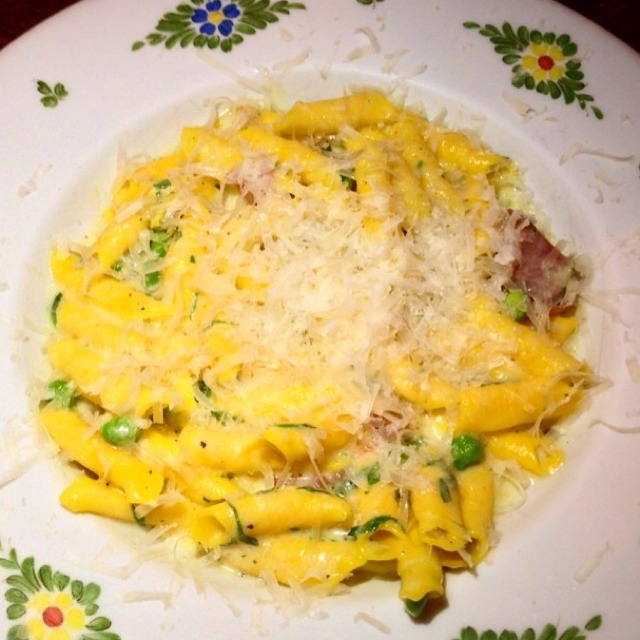 Garganelli with Prosciutto, Peas... at Osteria Morini on #foodmento http://foodmento.com/place/3217