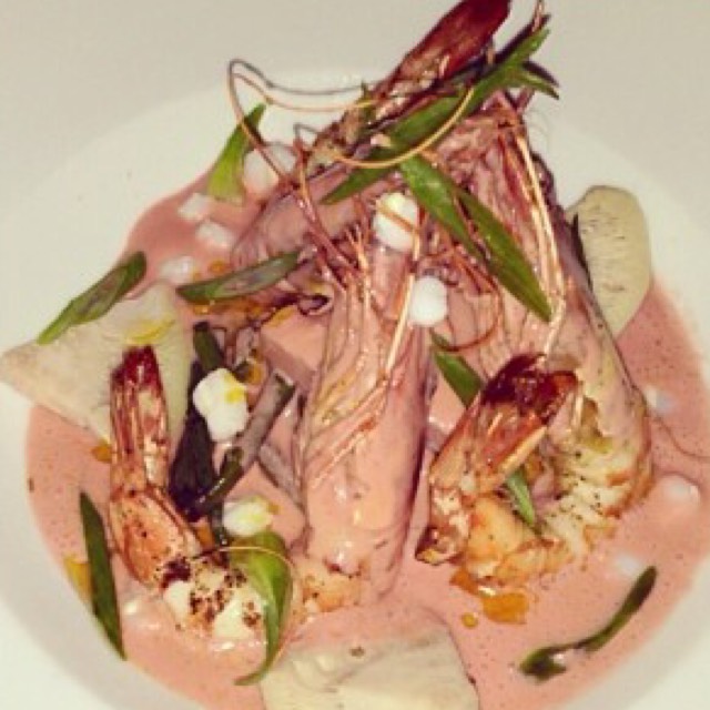 Head-on Prawns (Shrimp) from Maharlika Filipino Moderno (CLOSED) on #foodmento http://foodmento.com/dish/18059