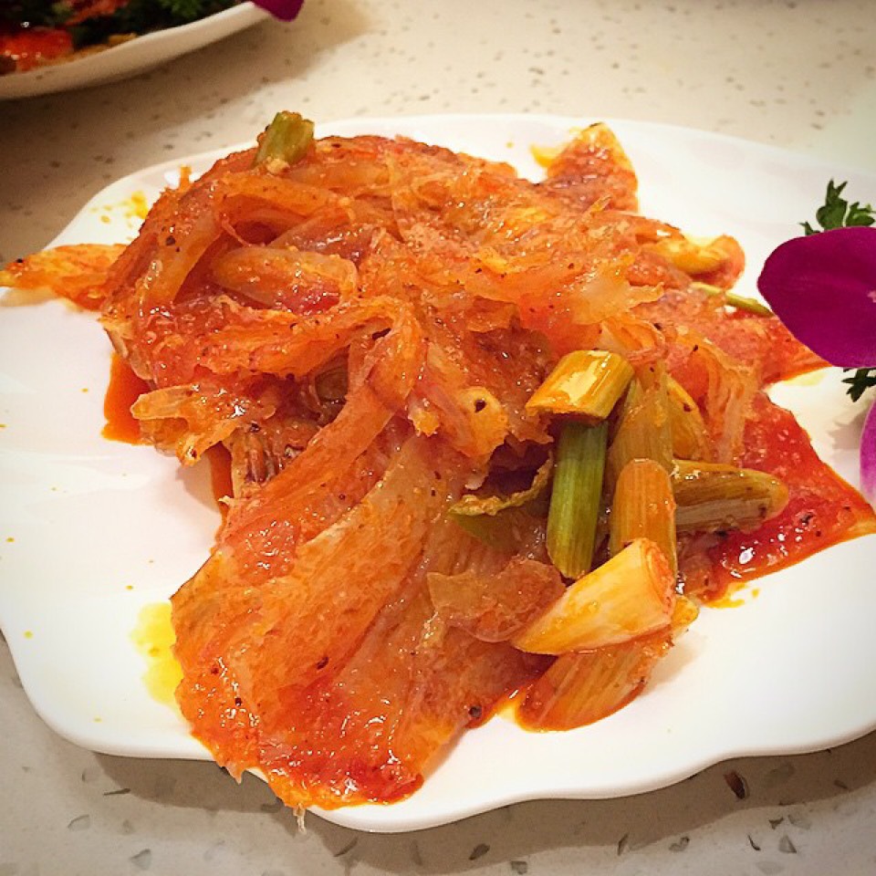 Sliced Beef Tendon In Chili Oil  on #foodmento http://foodmento.com/dish/19979
