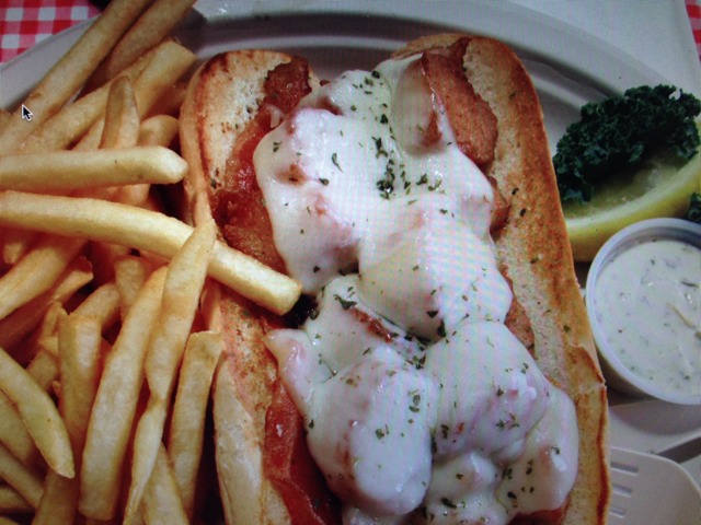 Grilled Sea Scallops Sandwich on #foodmento http://foodmento.com/dish/14630